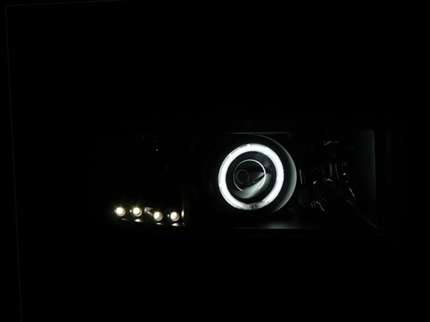 Anzo Projector Headlight Set w/Halo - 1994-2002 Dodge Ram 2500