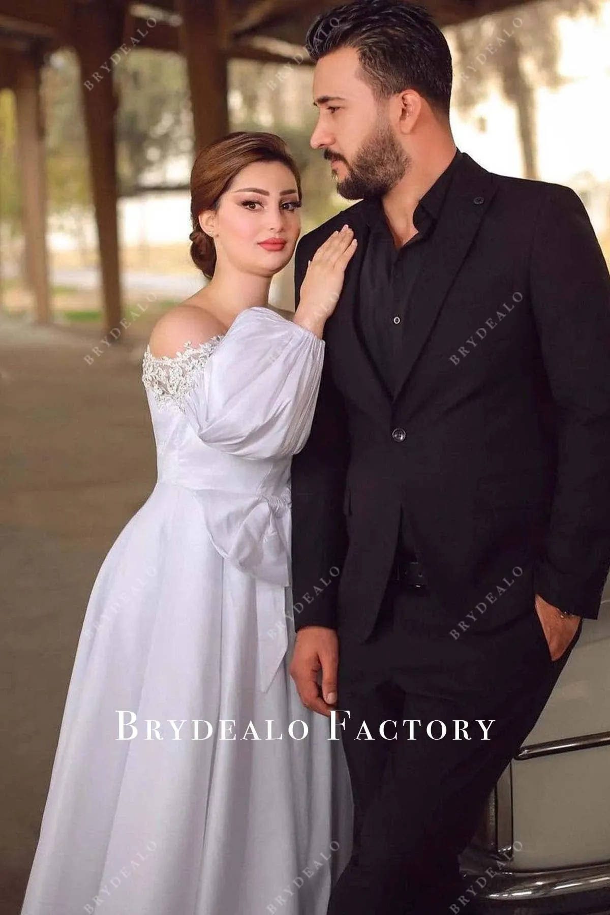 Off-Shoulder Puffy Sleeves Bowknot Plus Size A-Line Bridal Dress