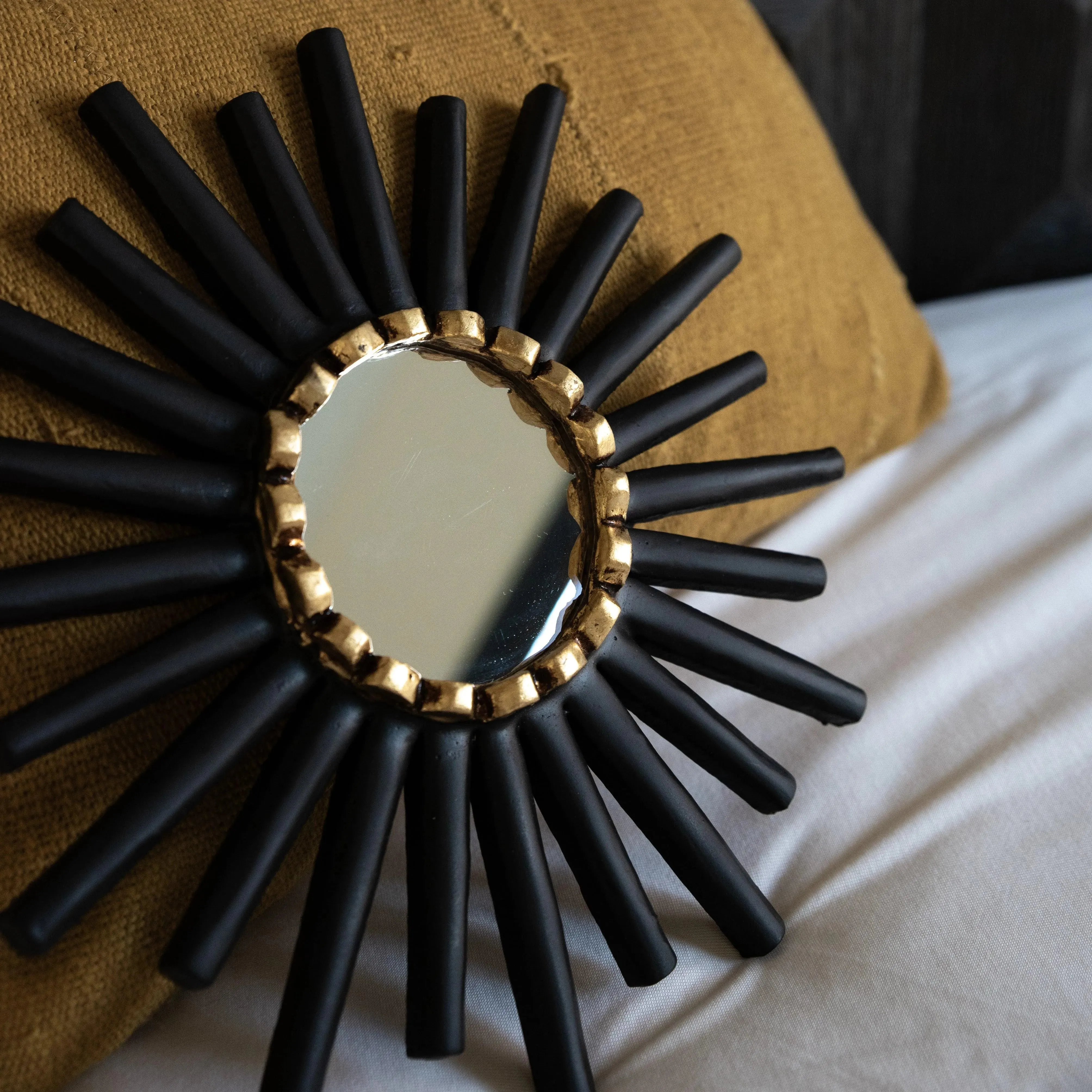 Peruvian Wall Mirror - Black Sunburst