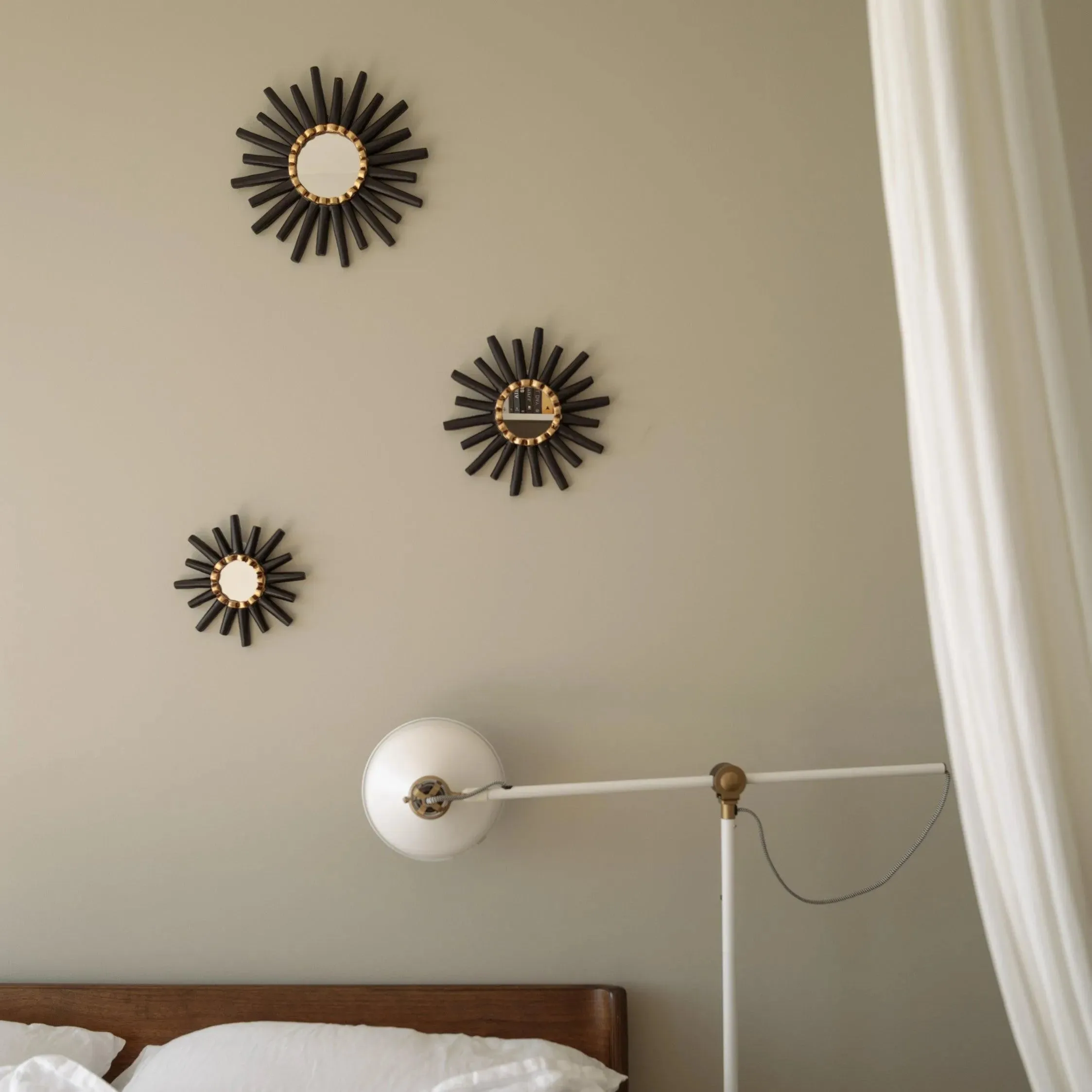 Peruvian Wall Mirror - Black Sunburst