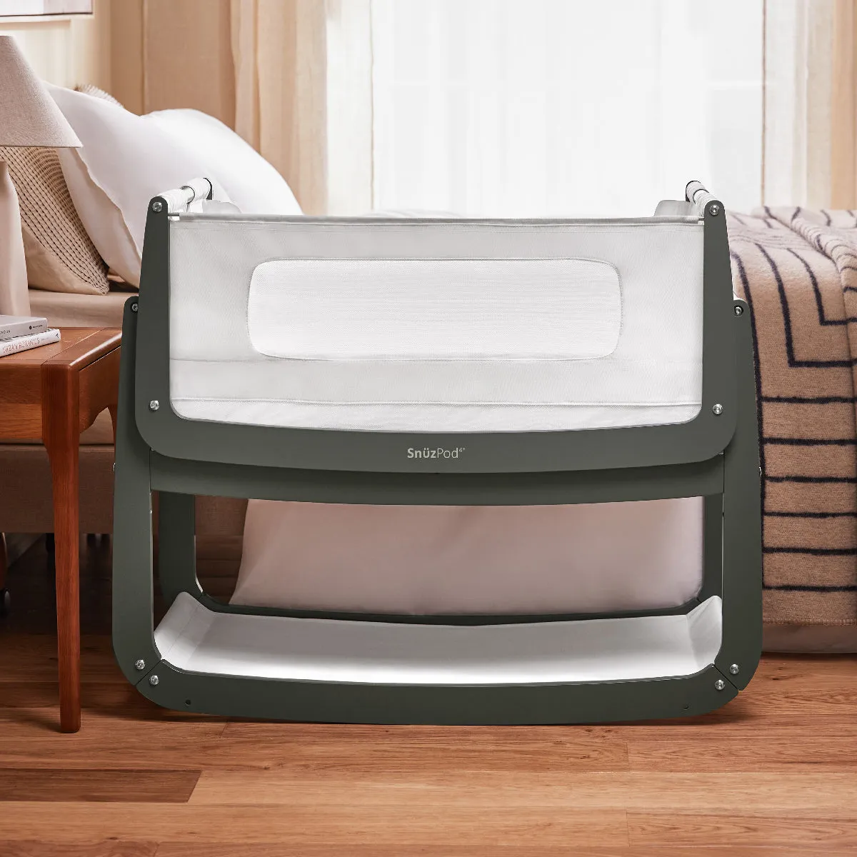 Snuz, SnuzPod4 Bedside Crib/ Co-Sleeper, Sage