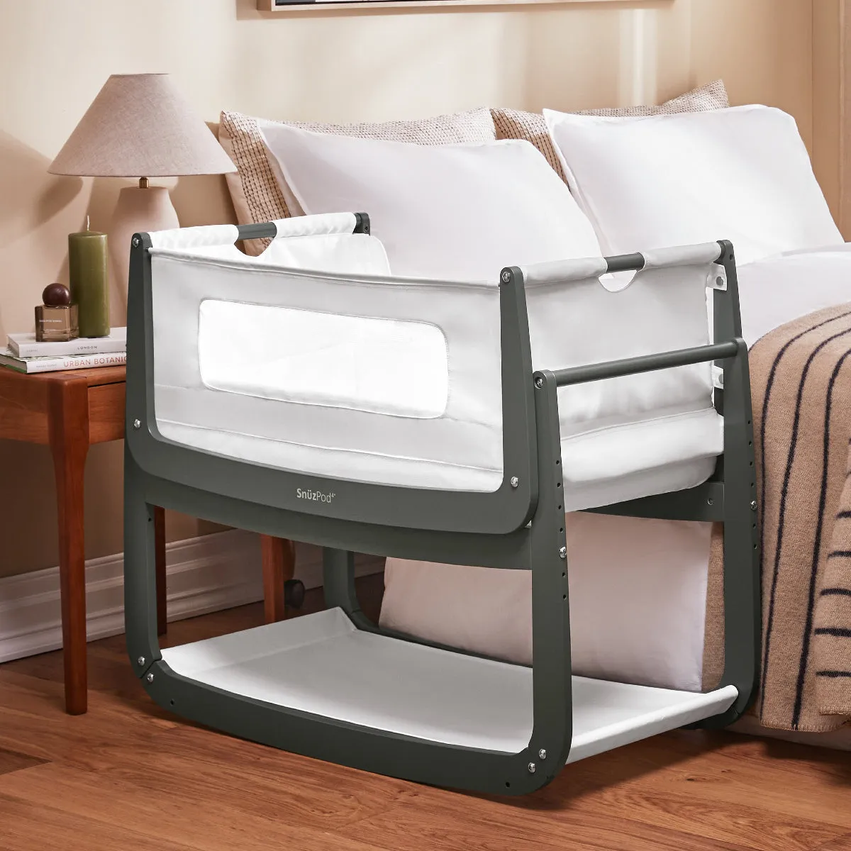 Snuz, SnuzPod4 Bedside Crib/ Co-Sleeper, Sage